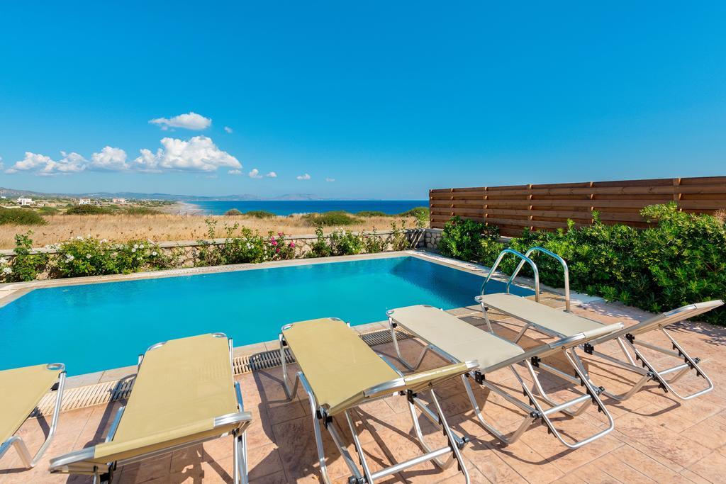Olga Luxury Beach Front Villas Lakhaniá Pokój zdjęcie